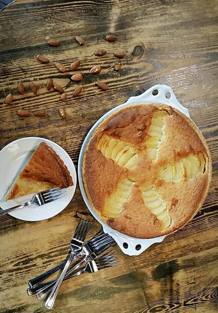 - Aillwee Food and Picnics apple pie